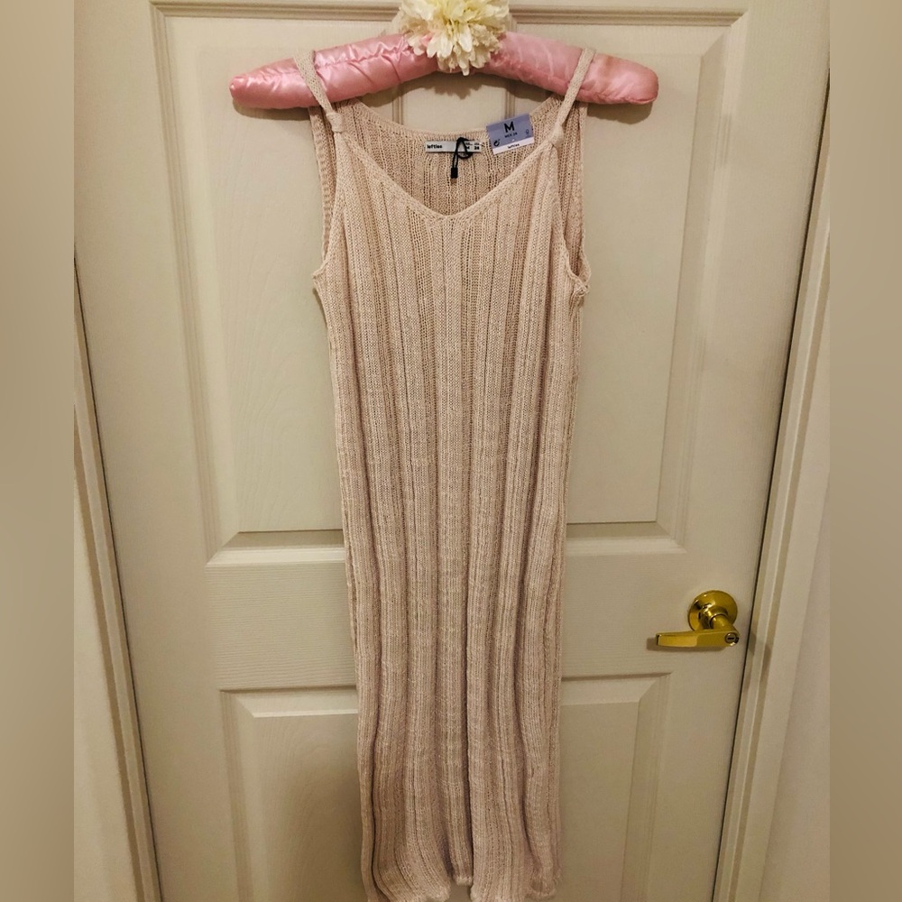 Cream Knit V-Neck Sleeveless Dress